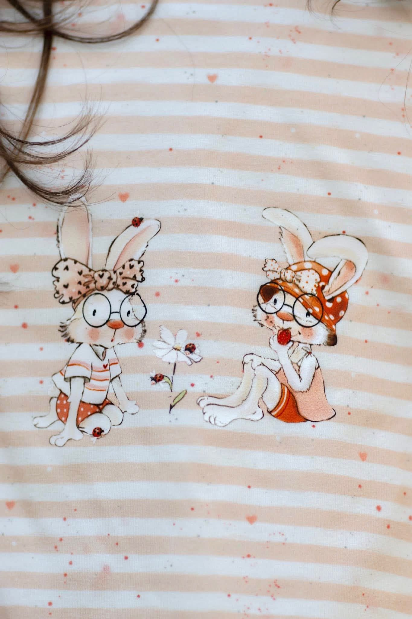 Bügelbild Frühlingshasen – Süße Osterhasen mit Marienkäfern