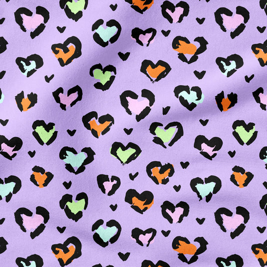 Big Leo Hearts Lila – moderner Leo Stoff mit Herzen | verschiedene Stoffarten