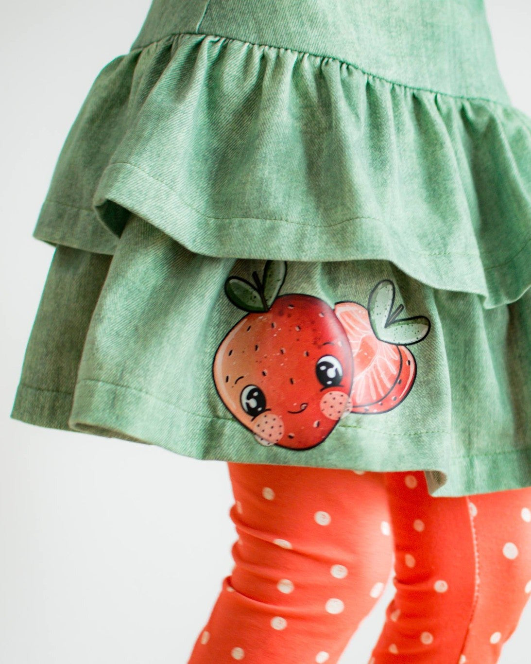 Sweet Strawberry Bügelbild – süßes Erdbeer Motiv für Kinderkleidung