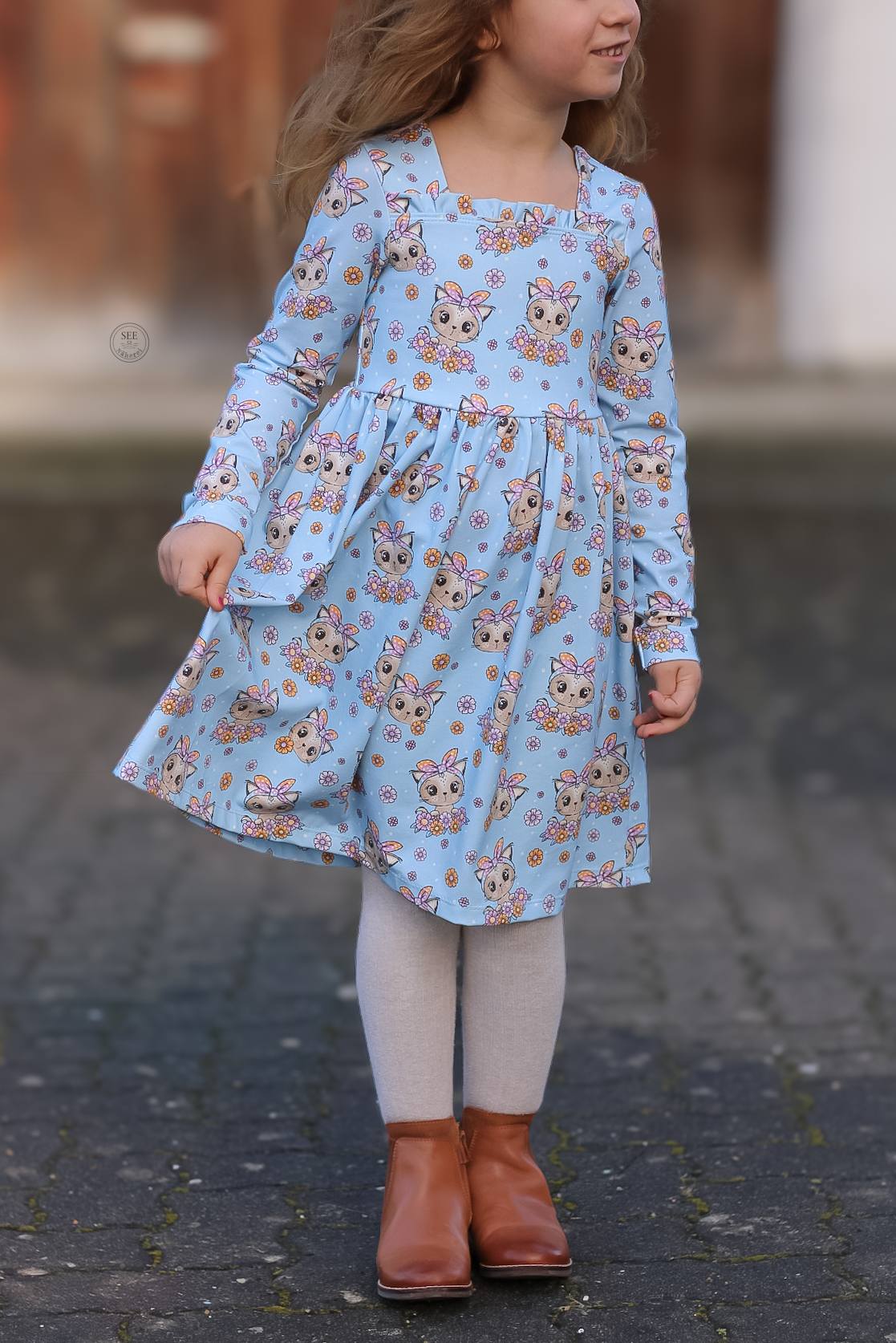 Kitty Flower Blau – Katzen & Blumen Kinderstoff | verschiedene Stoffarten