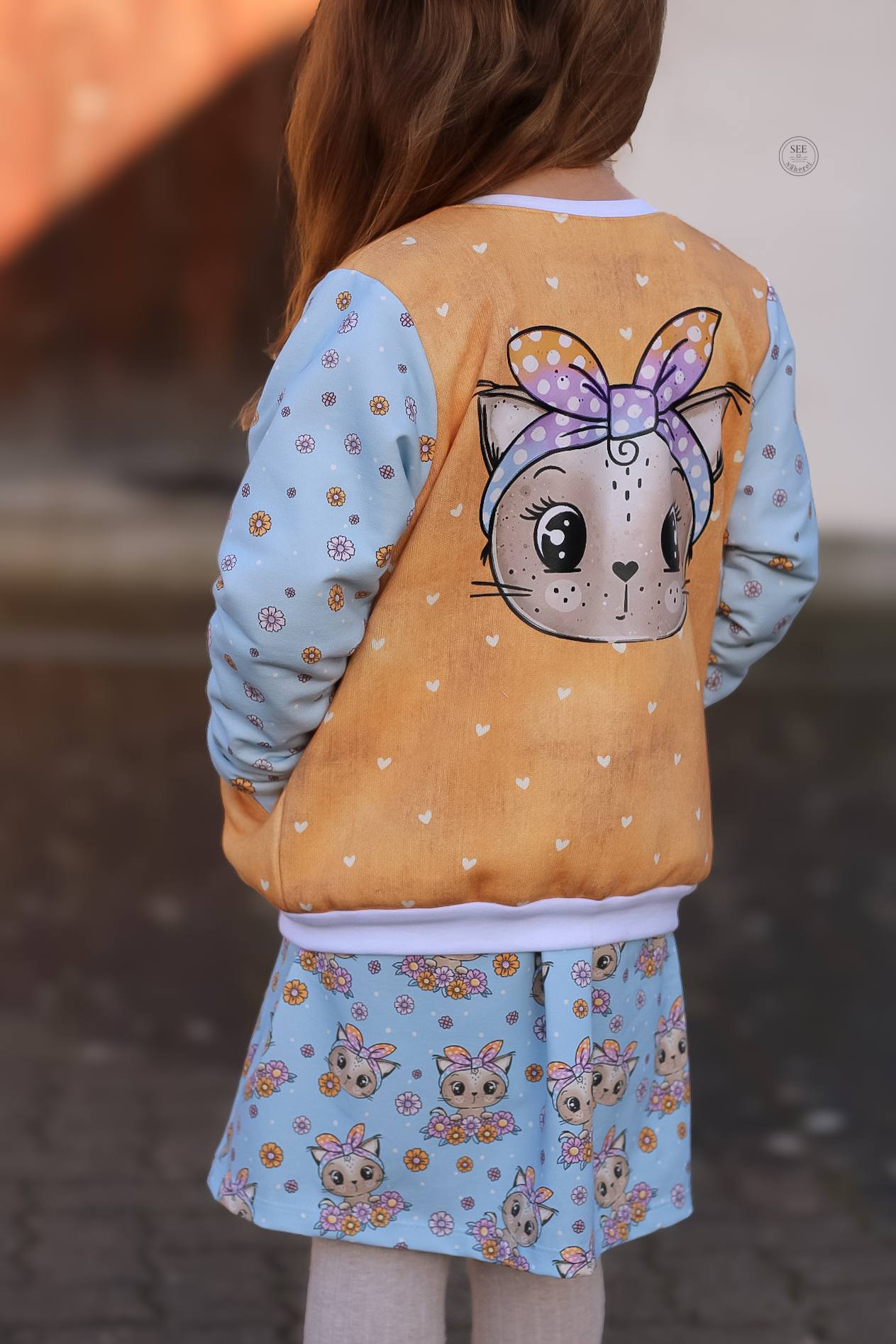 Kitty Flower Blau – Katzen & Blumen Kinderstoff | verschiedene Stoffarten