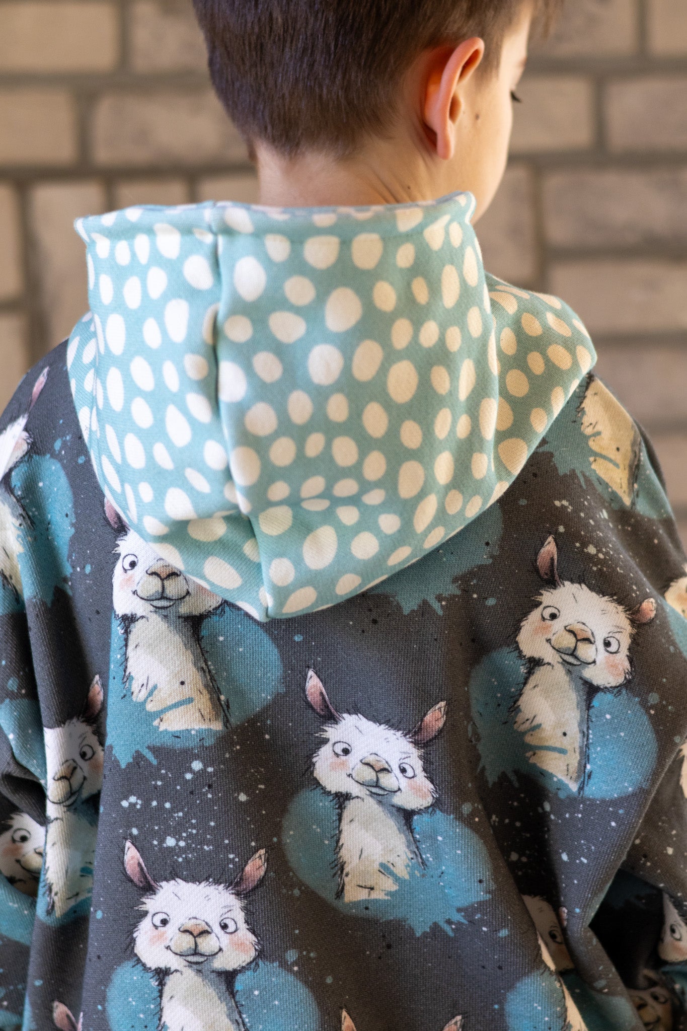 Lama Vibes Grau – modernes Lama-Design | verschiedene Stoffarten