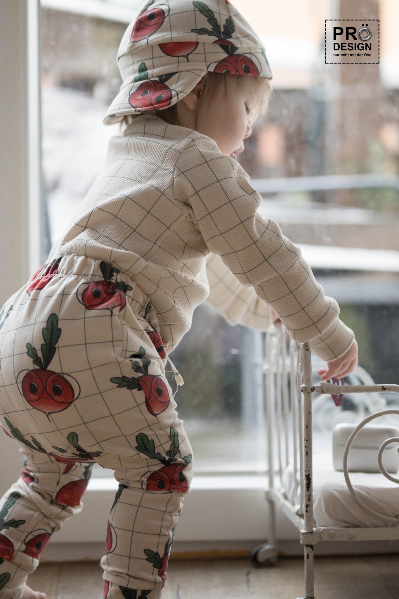 Radieschen Liebe – Kinderstoff mit süßen Radieschen | verschiedene Stoffarten
