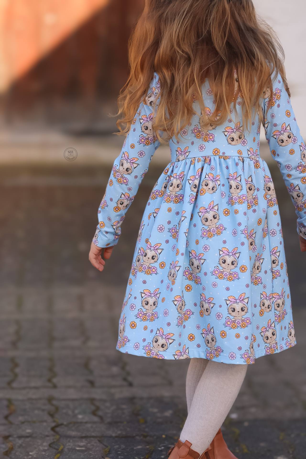 Kitty Flower Blau – Katzen & Blumen Kinderstoff | verschiedene Stoffarten