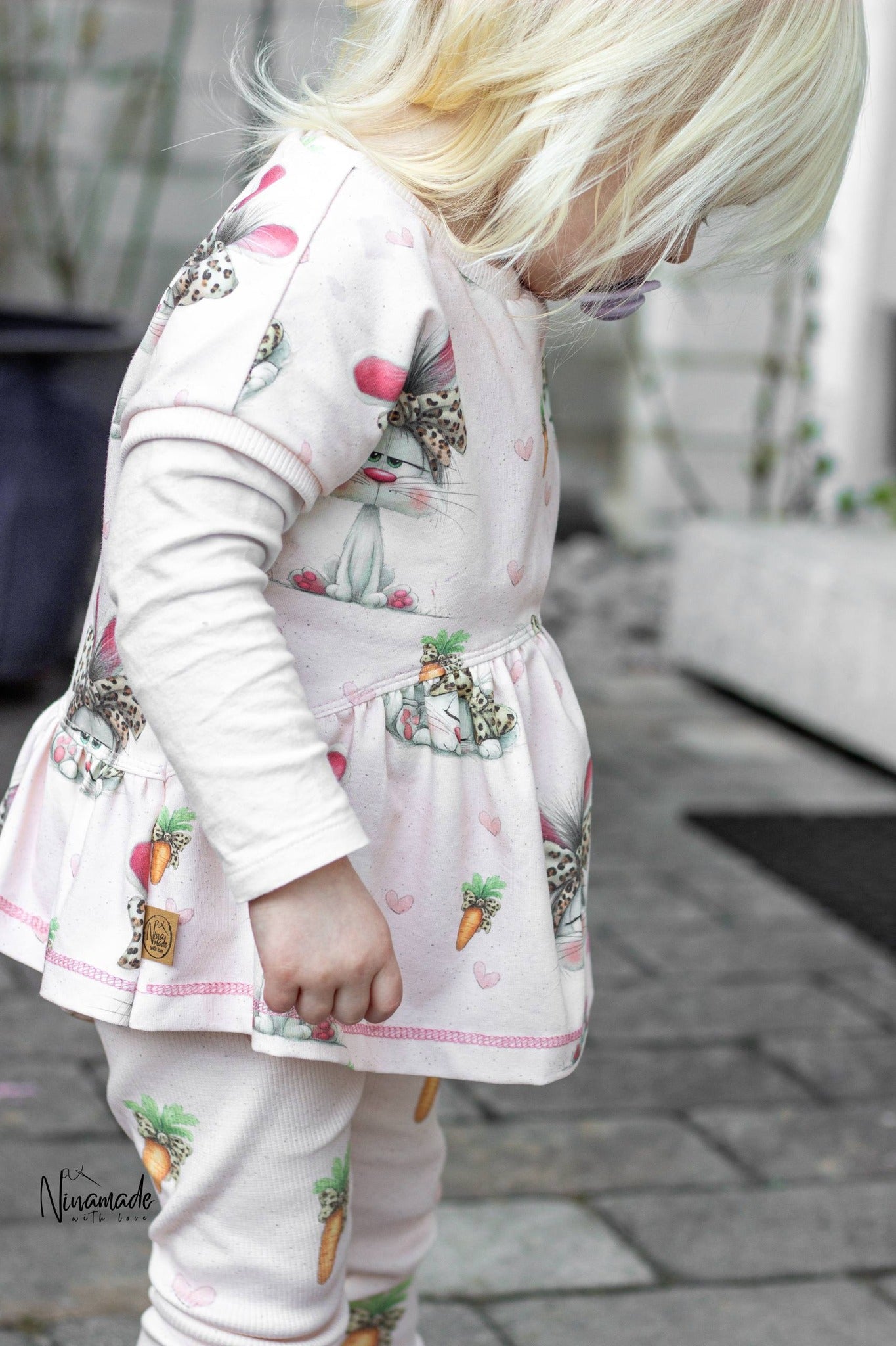 Miss Bunny Rosa – verspielter Hasenstoff | verschiedene Stoffarten