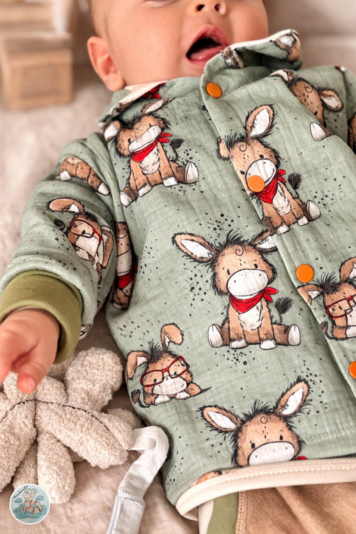 Kleines Eselchen Grün - süßer Eselstoff für Kinder| auf verschiedenen Stoffarten