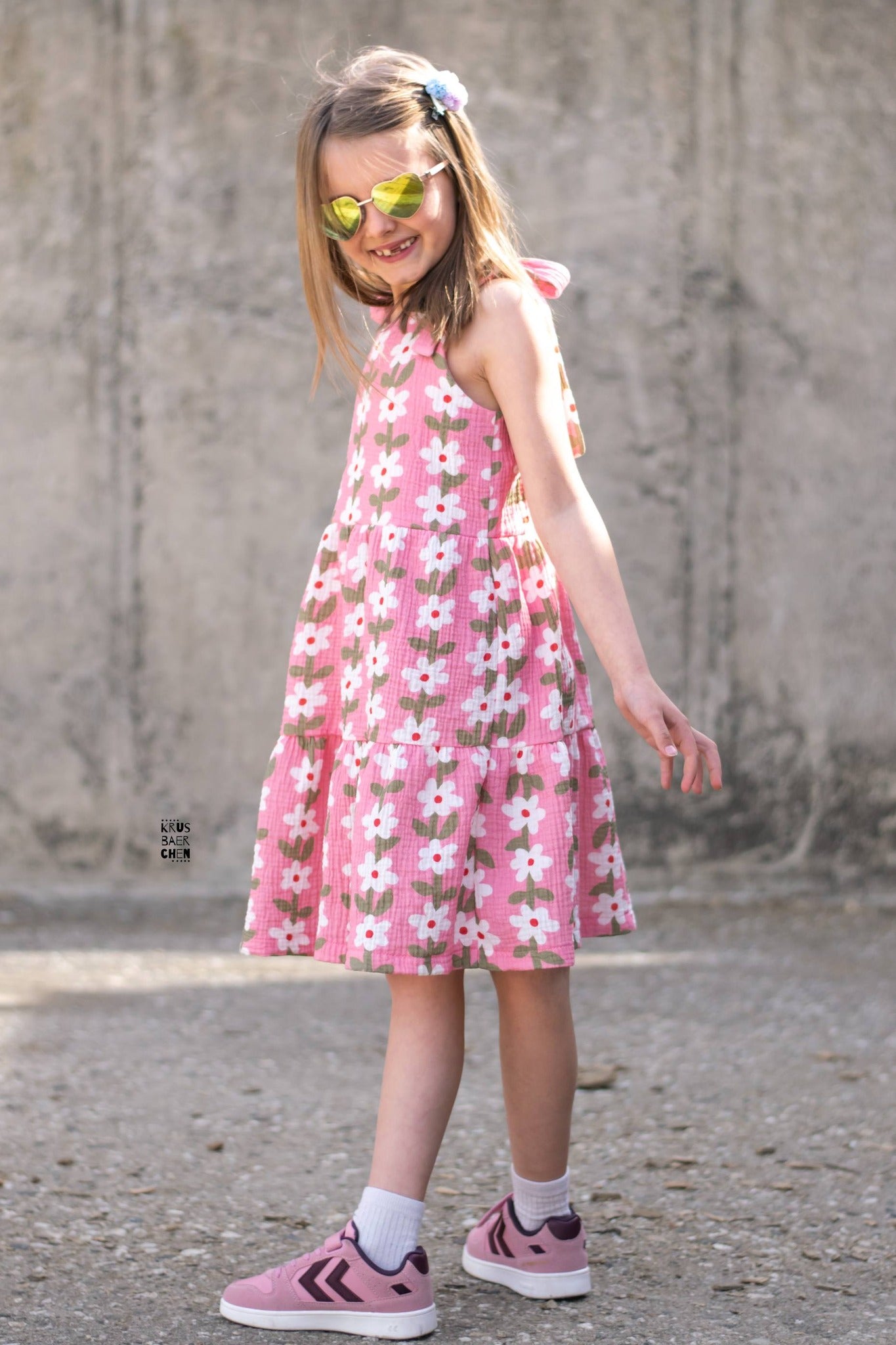 Simple Daisy Pink – Blumenstoff | auf verschiedenen Stoffarten