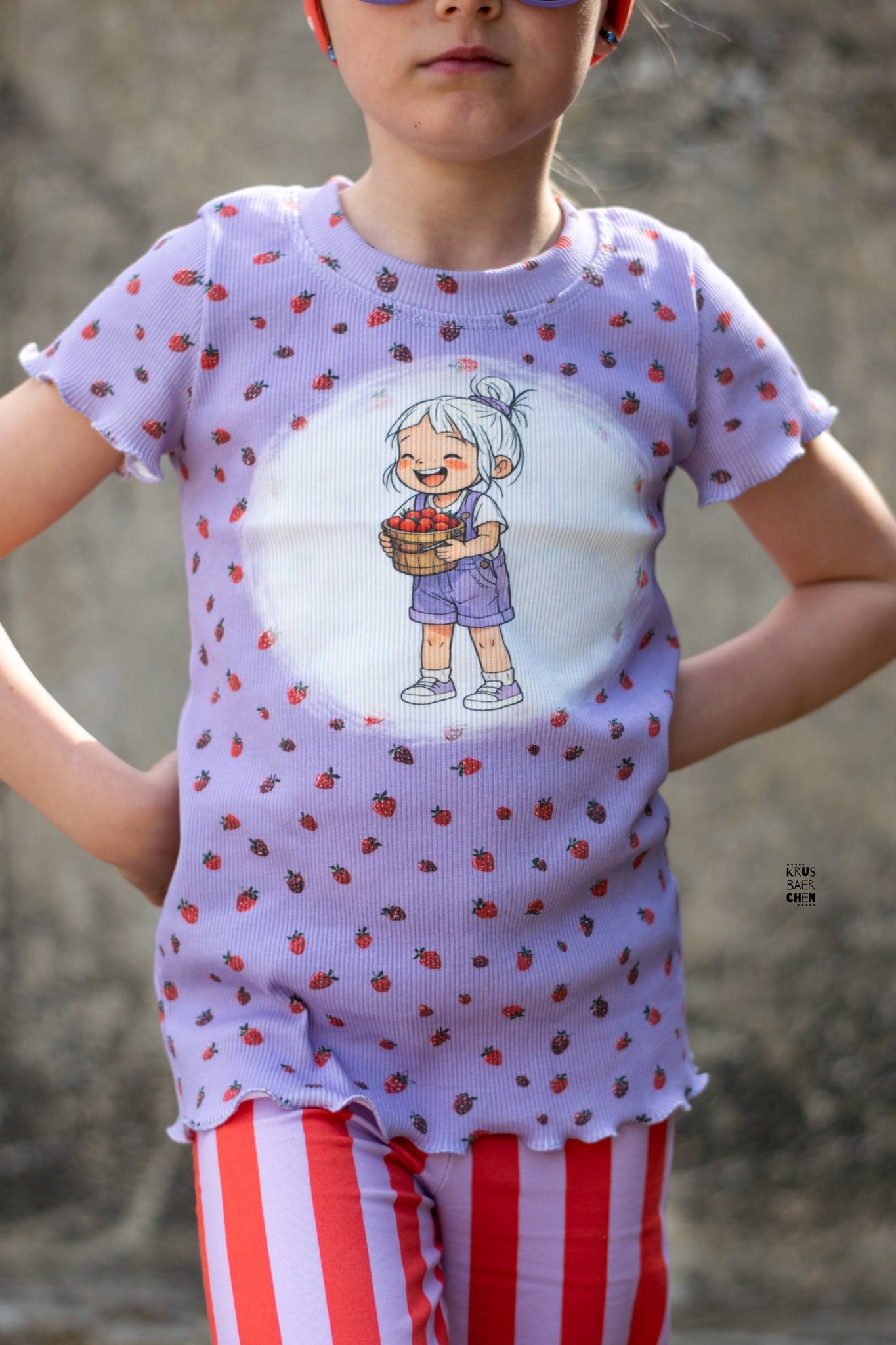 Rosie – Mädchen mit Erdbeeren Design | verschiedene Stoffarten