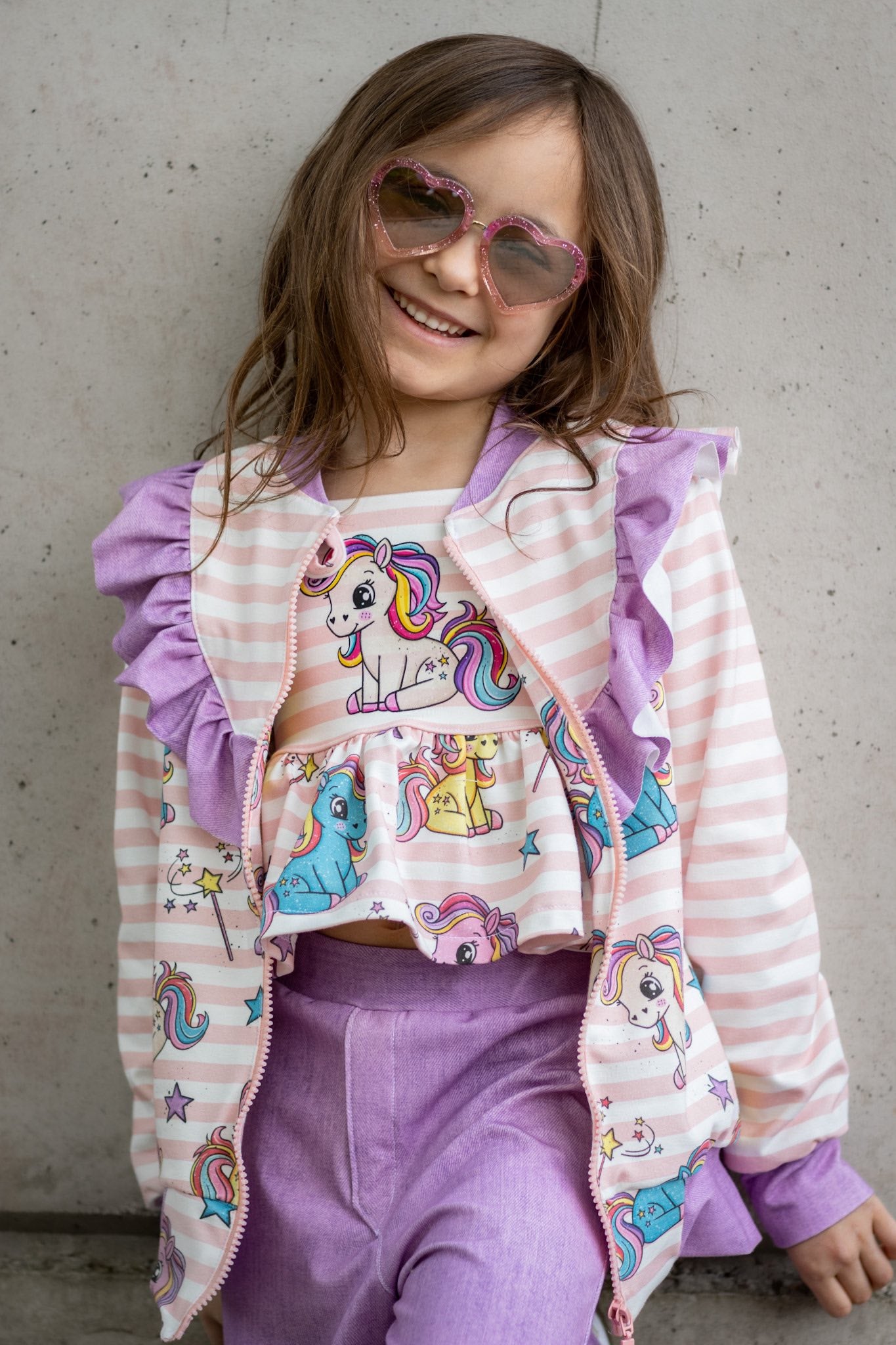 Polly Pony – Einhorn & Regenbogen Design | auf verschiedenen Stoffarten