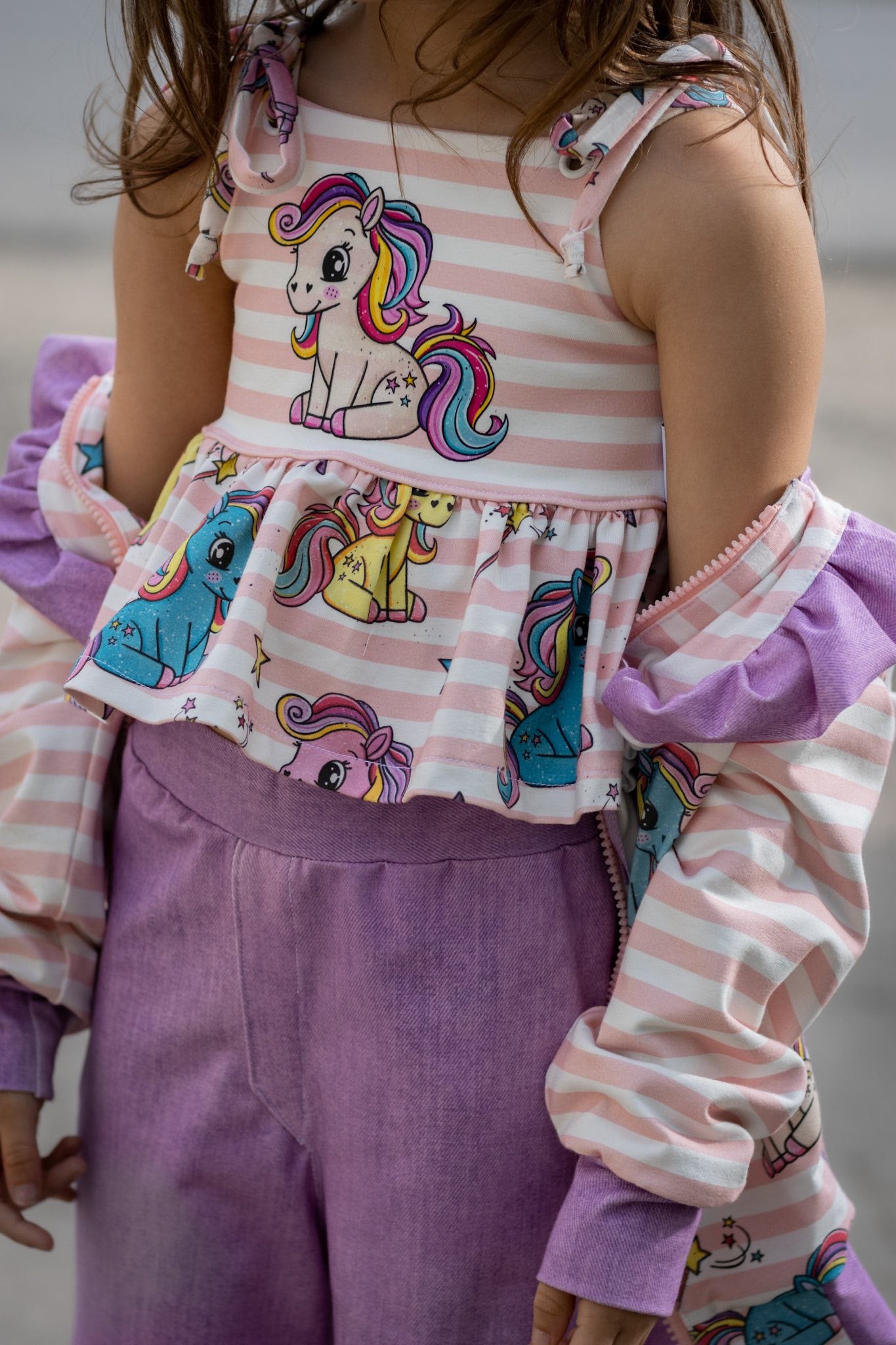 Bügelbild Polly Pony 1 – Regenbogen Pony für Kinder