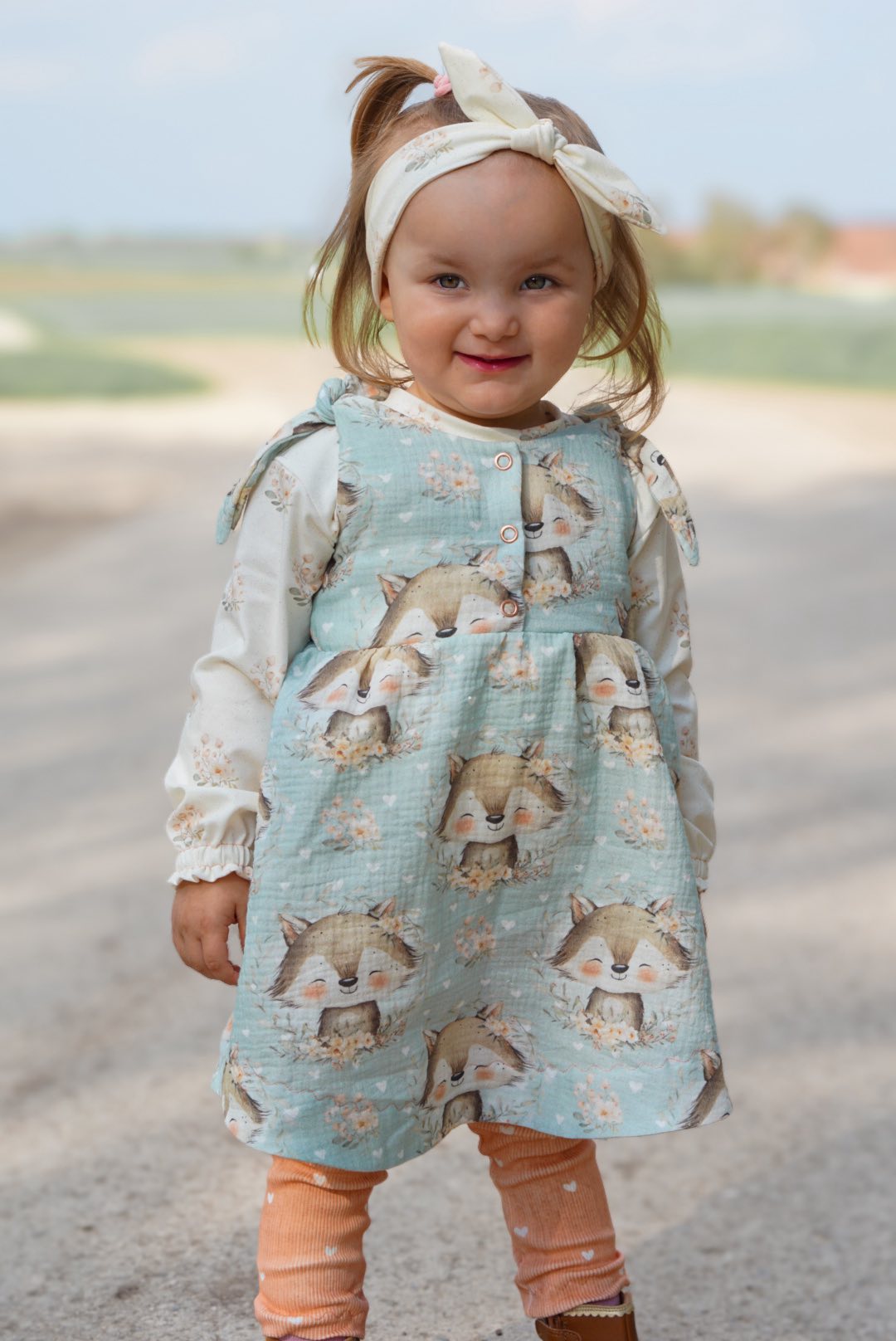 Blütenfuchs Mint – Floraler Fuchs Stoff | verschiedene Stoffarten