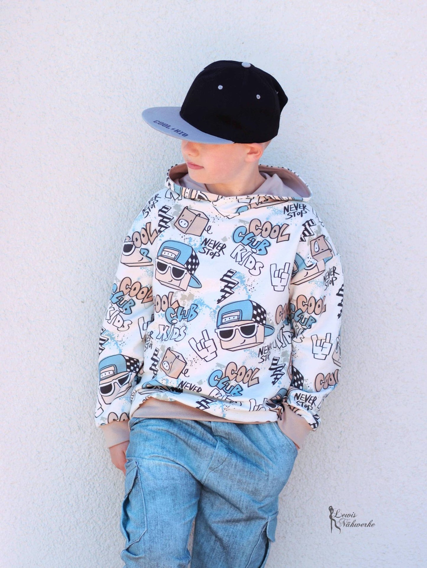 Cool Kids Club Neutral – cooler Streetstyle Stoff | auf verschiedenen Stoffarten